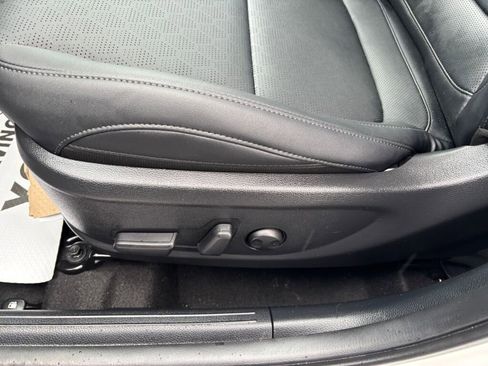 Used 2021 Kia Seltos SX w/ SX Sunroof Package image 20