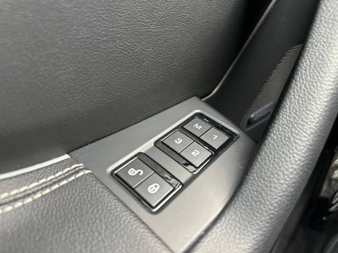 Used 2019 Jaguar F-PACE R-Sport AWD/4WD image 48