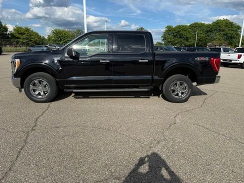 Used 2021 Ford F150 XLT w/ Equipment Group 302A High AWD/4WD image 3