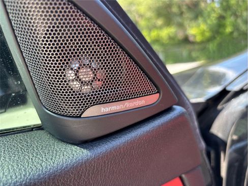 Used 2018 BMW M4 Coupe image 21