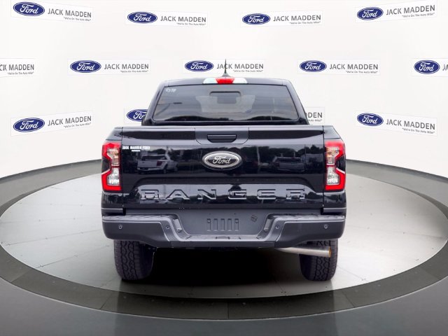 New 2026 Ford Ranger Lariat w/ FX4 Off-Road Package AWD/4WD image 4