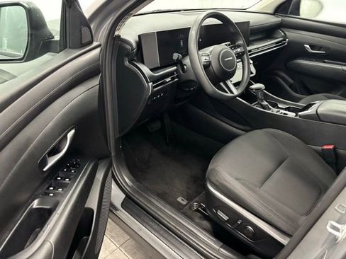Used 2025 Hyundai Tucson SEL image 12