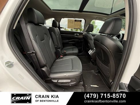 Used 2023 Kia Sorento SX AWD/4WD image 28