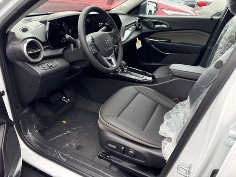 New 2026 Chevrolet Trax ACTIV w/ Driver Confidence Package image 5