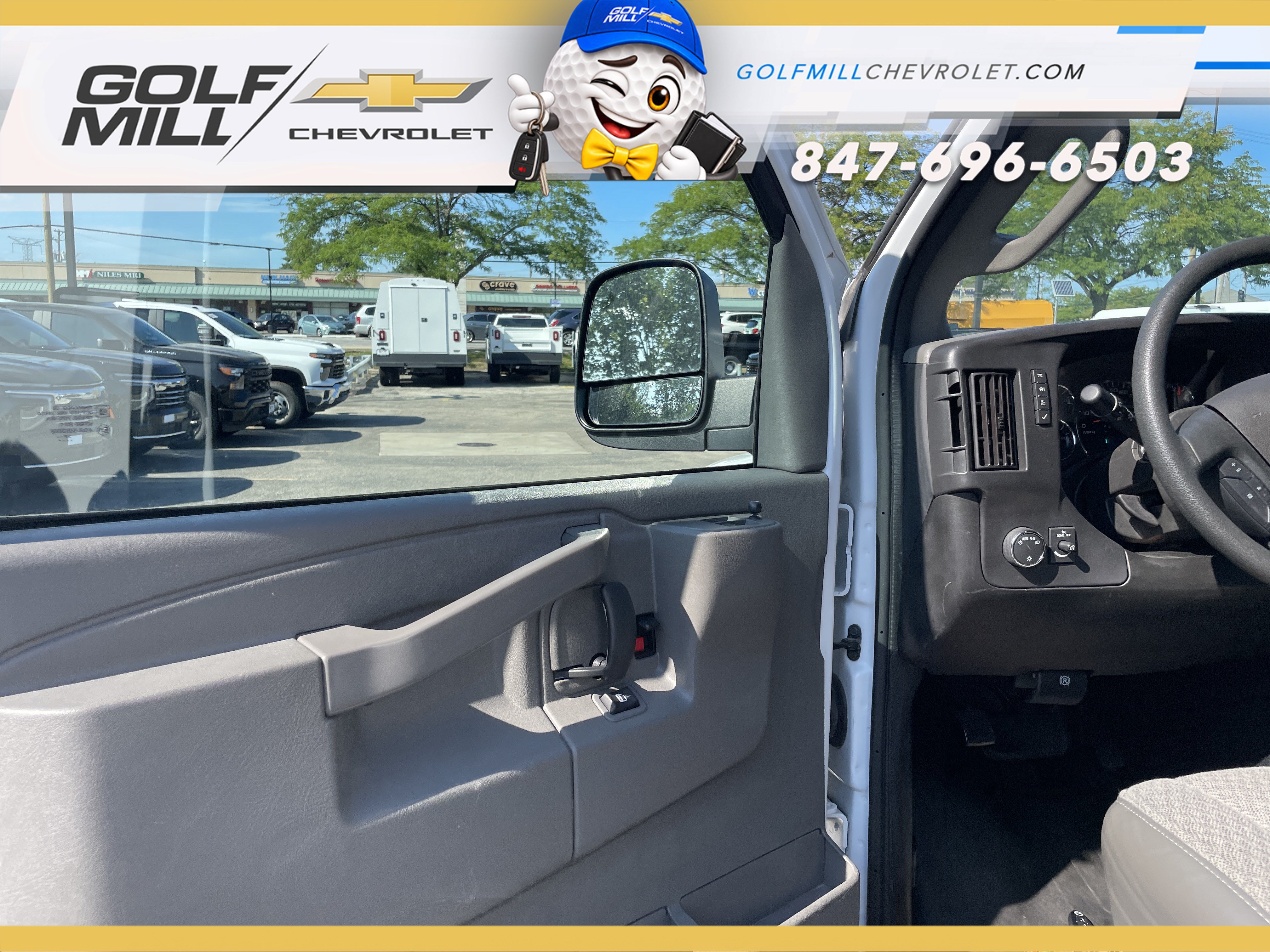 Used 2025 Chevrolet Express 2500 Extended w/ Driver Convenience Package RWD image 15