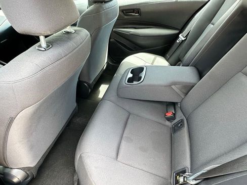 Used 2025 Toyota Corolla LE FWD image 7