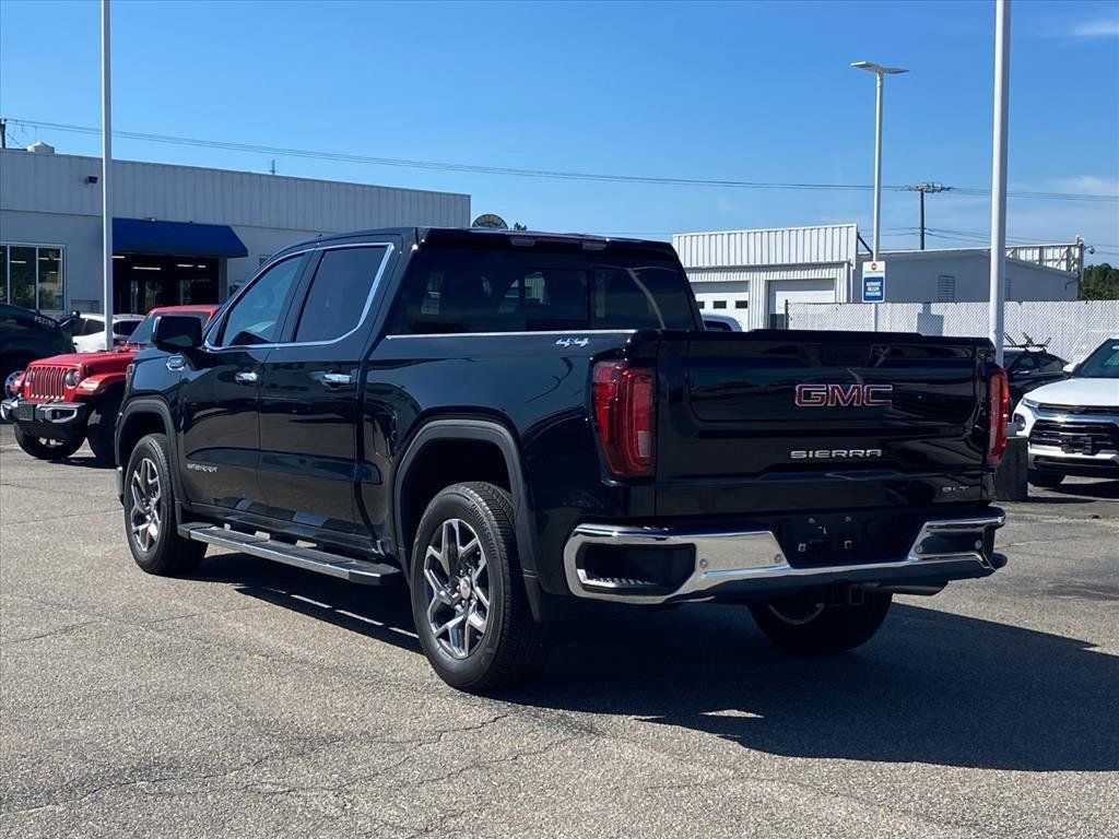 Certified 2025 GMC Sierra 1500 SLT w/ SLT Premium Plus Package AWD/4WD image 4
