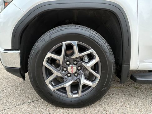 Used 2025 GMC Sierra 1500 SLT w/ SLT Premium Package AWD/4WD image 16