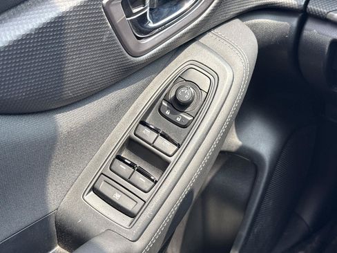 Used 2024 Subaru Forester Premium AWD/4WD image 19