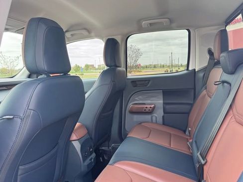 Used 2024 Ford Maverick Lariat image 28