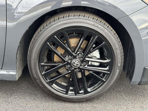 Used 2025 Toyota Camry SE image 26