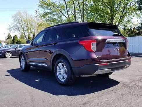 Certified 2023 Ford Explorer XLT w/ Equipment Group 202A AWD/4WD image 6