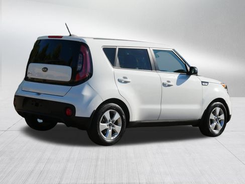 Used 2018 Kia Soul w/ Convenience Package FWD image 7