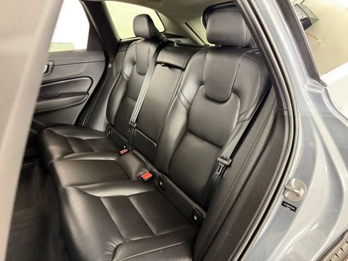 Used 2023 Volvo XC60 B5 Plus AWD/4WD image 31