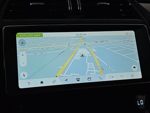 Used 2020 Jaguar F-PACE Premium AWD/4WD image 22