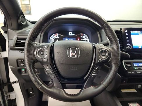 Used 2023 Honda Ridgeline Black Edition image 19