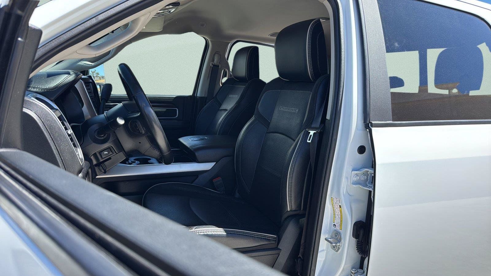 Used 2024 RAM 2500 Laramie AWD/4WD image 23