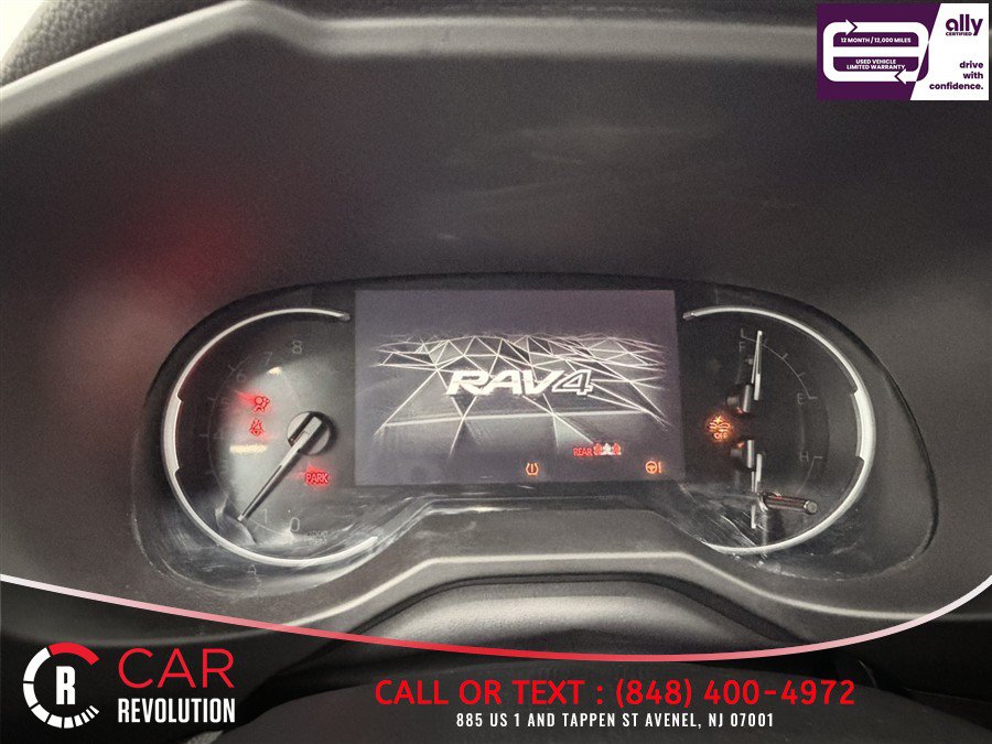 Used 2025 Toyota RAV4 LE AWD/4WD image 27