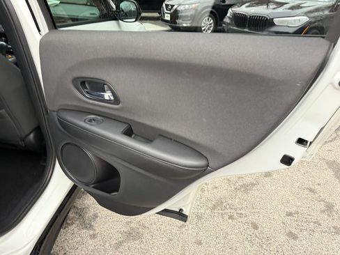 Used 2022 Honda HR-V Sport image 28