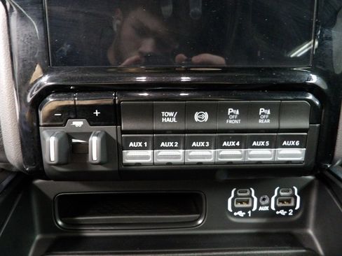 Used 2024 RAM 3500 Laramie w/ Sport Appearance Package image 55