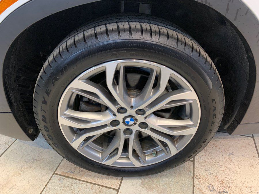 Used 2019 BMW X2 xDrive28i w/ Convenience Package AWD/4WD image 12