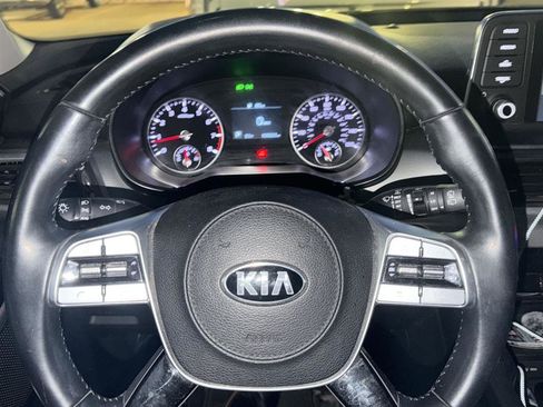 Used 2021 Kia Telluride LX image 4