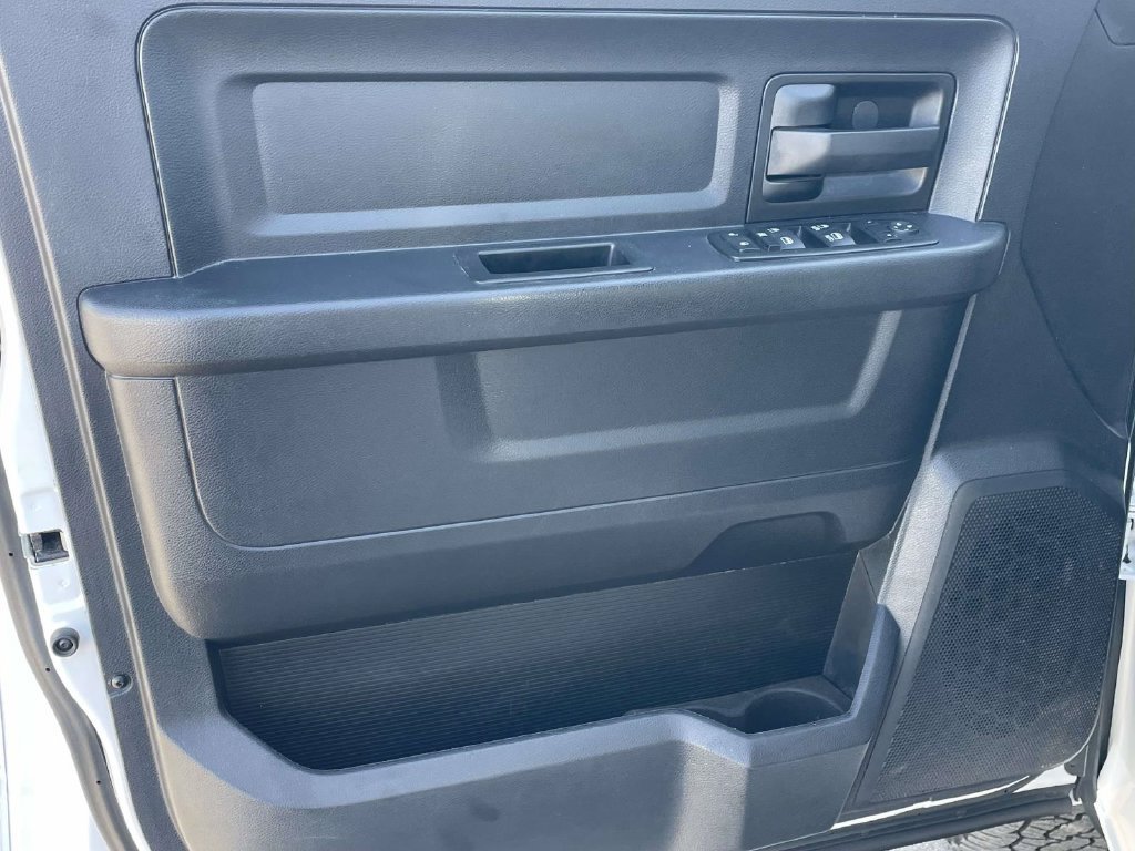 Used 2015 RAM 1500 Express AWD/4WD image 13