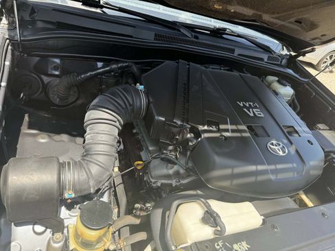 Used 2019 Jeep Grand Cherokee Altitude RWD image 29