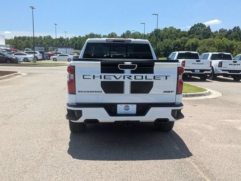 Used 2021 Chevrolet Silverado 1500 RST w/ Rally Edition AWD/4WD image 4