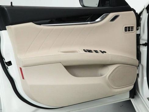 Used 2022 Maserati Ghibli Modena RWD image 8