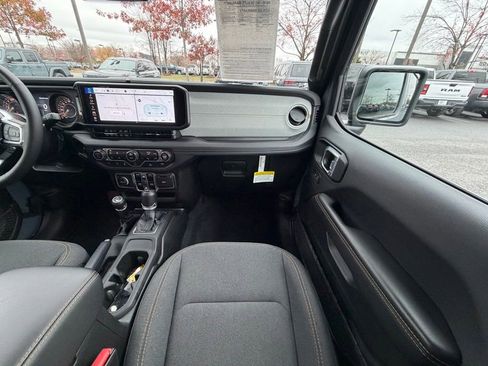 Certified 2024 Jeep Wrangler Sahara image 20