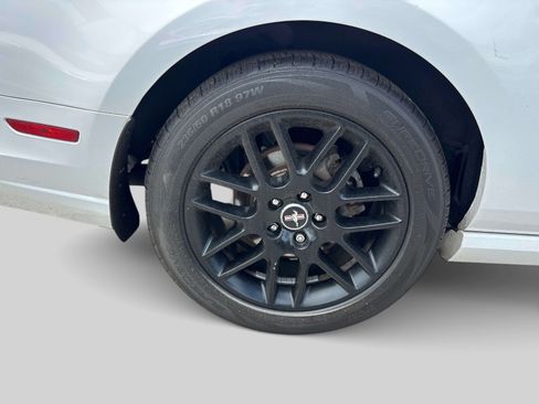 Used 2014 Ford Mustang Coupe w/ Equipment Group 102A RWD image 26