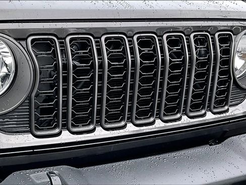 Used 2024 Jeep Wrangler Sport S image 30