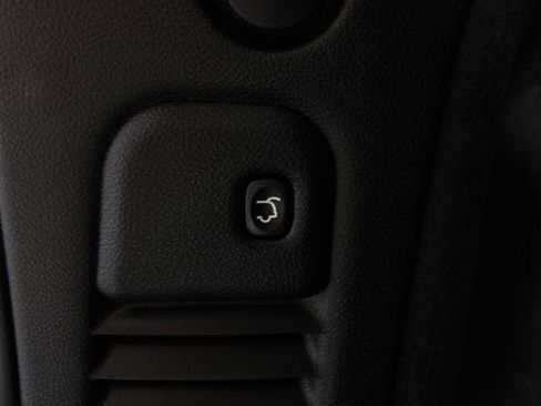 Used 2025 Dodge Durango GT AWD/4WD image 22