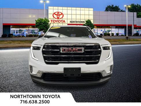 Used 2024 GMC Acadia Elevation image 25