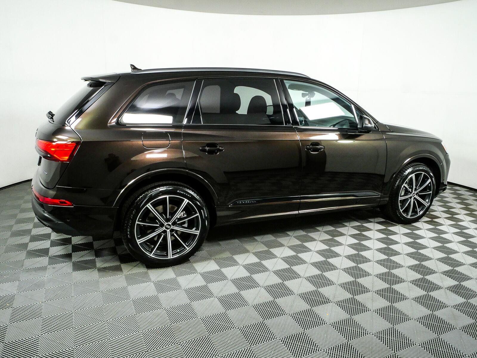 New 2026 Audi Q7 2.0T Premium Plus AWD/4WD image 2