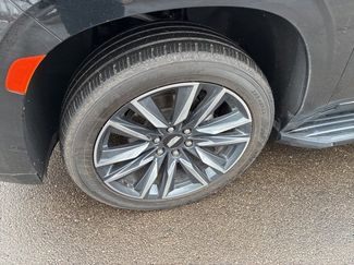 Used 2023 Cadillac Escalade Sport video 2