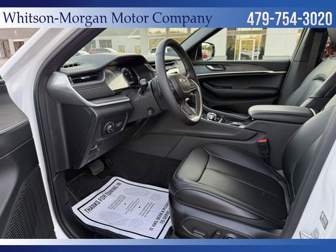 New 2025 Jeep Grand Cherokee Limited image 13