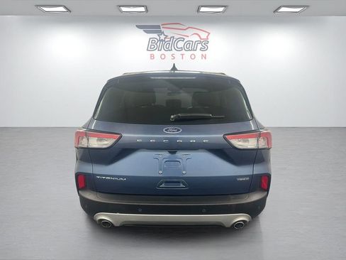 Used 2020 Ford Escape Titanium w/ Titanium Premium Package 2.0 AWD/4WD image 5