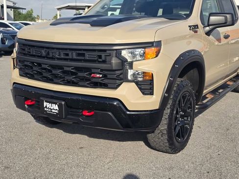 Used 2023 Chevrolet Silverado 1500 Custom Trail Boss w/ LPO, Dark Essentials Package AWD/4WD image 10