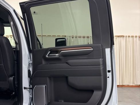New 2026 GMC Sierra 2500 Denali w/ Denali Reserve Package image 47