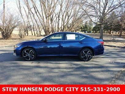 Used 2023 Nissan Altima 2.5 SR