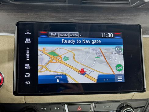 Used 2019 Honda Clarity Touring image 19