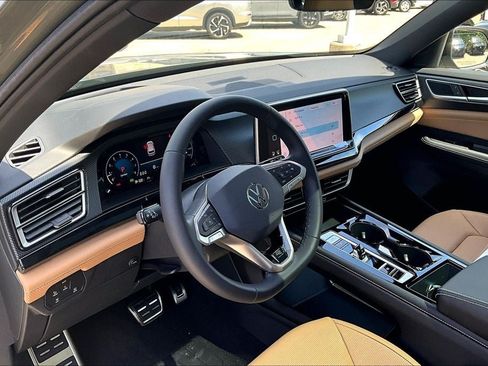 New 2026 Volkswagen Atlas Cross Sport SEL R-Line AWD/4WD image 14