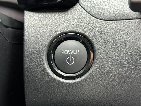 Used 2026 Toyota Camry SE w/ Convenience Package FWD image 24