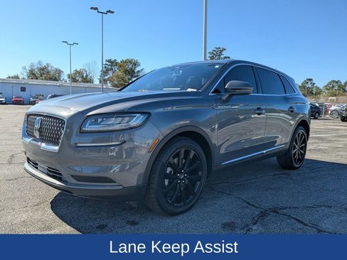 Used 2023 Lincoln Nautilus Reserve w/ Monochromatic Package image 8