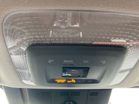 New 2026 Toyota Prius Plug-In Hybrid image 21