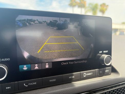 Used 2024 Honda Civic EX image 17