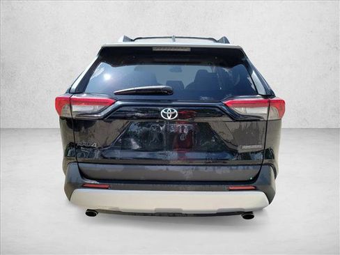 Used 2019 Toyota RAV4 Adventure AWD/4WD image 6