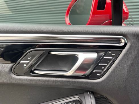 Used 2026 Porsche Macan Turbo image 20
